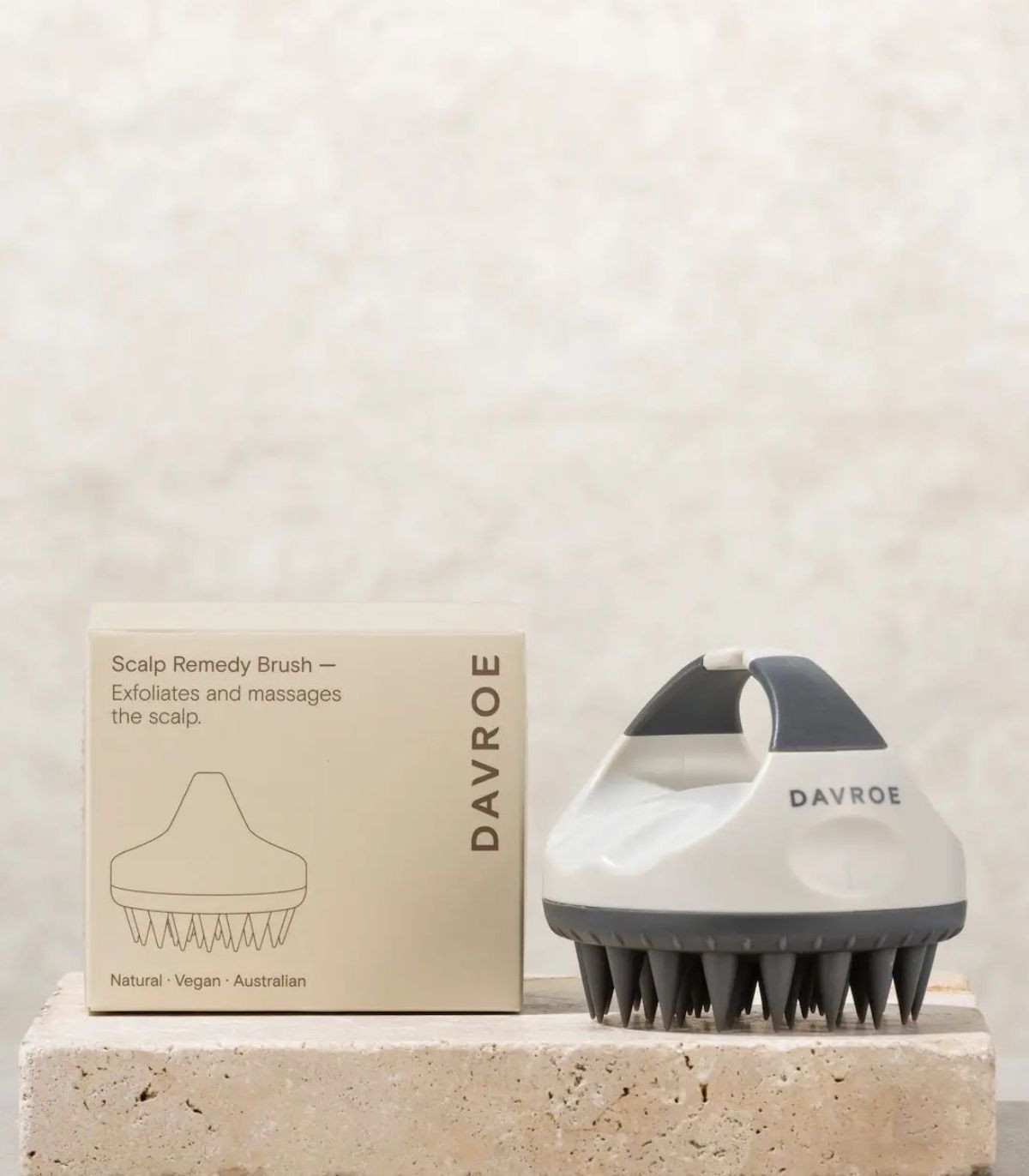 Davroe Scalp Remedy Brush Масажна щітка для шкіри голови купити в Києві, Україні ❤️ Lavka Kabani
