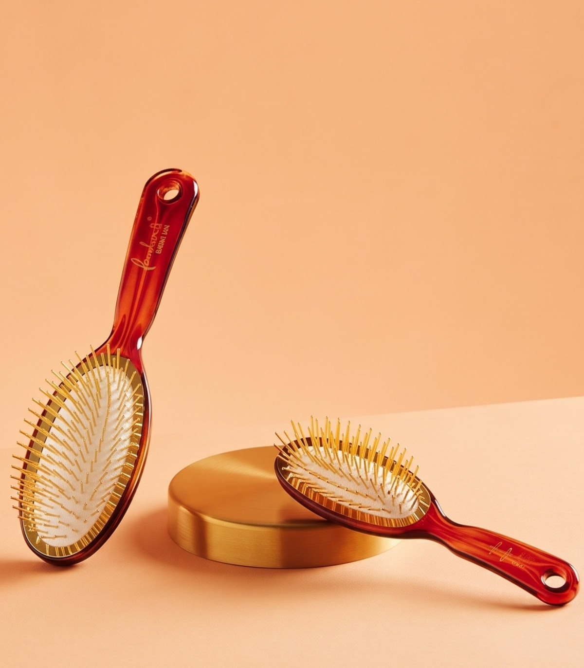 Pandora’s Beauty Box Golden Brush — Купить премиум расческу